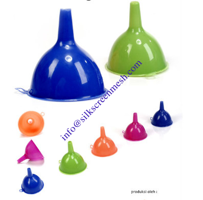China Plastic funnel no. 9